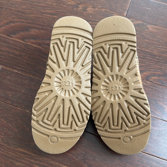 Kids Ugg Tasman Chestnut - Picture 3 of 4